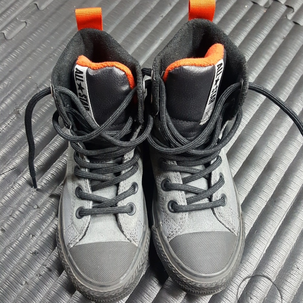 Converse high tops excellent condition